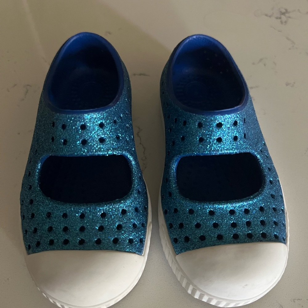 Sparkly native shoes